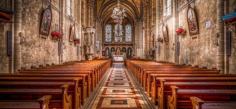 La libertad religiosa y su protecci&oacute;n en el derecho contempor&aacute;neo